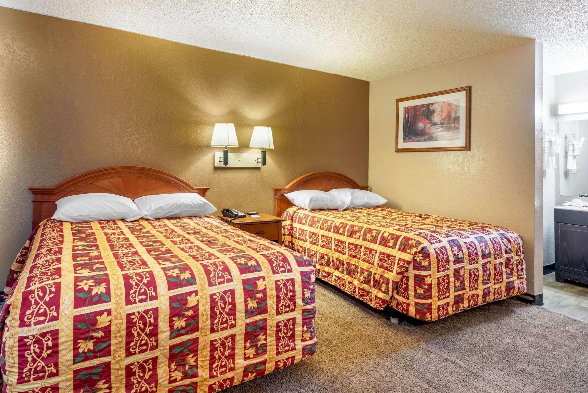 Rodeway Inn Pueblo Luaran gambar