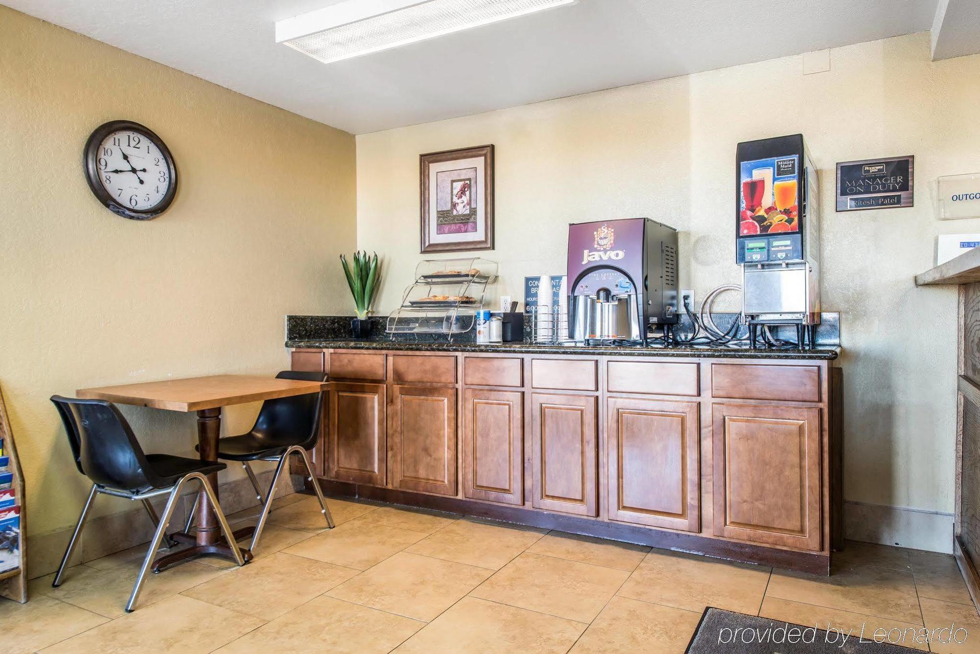Rodeway Inn Pueblo Luaran gambar