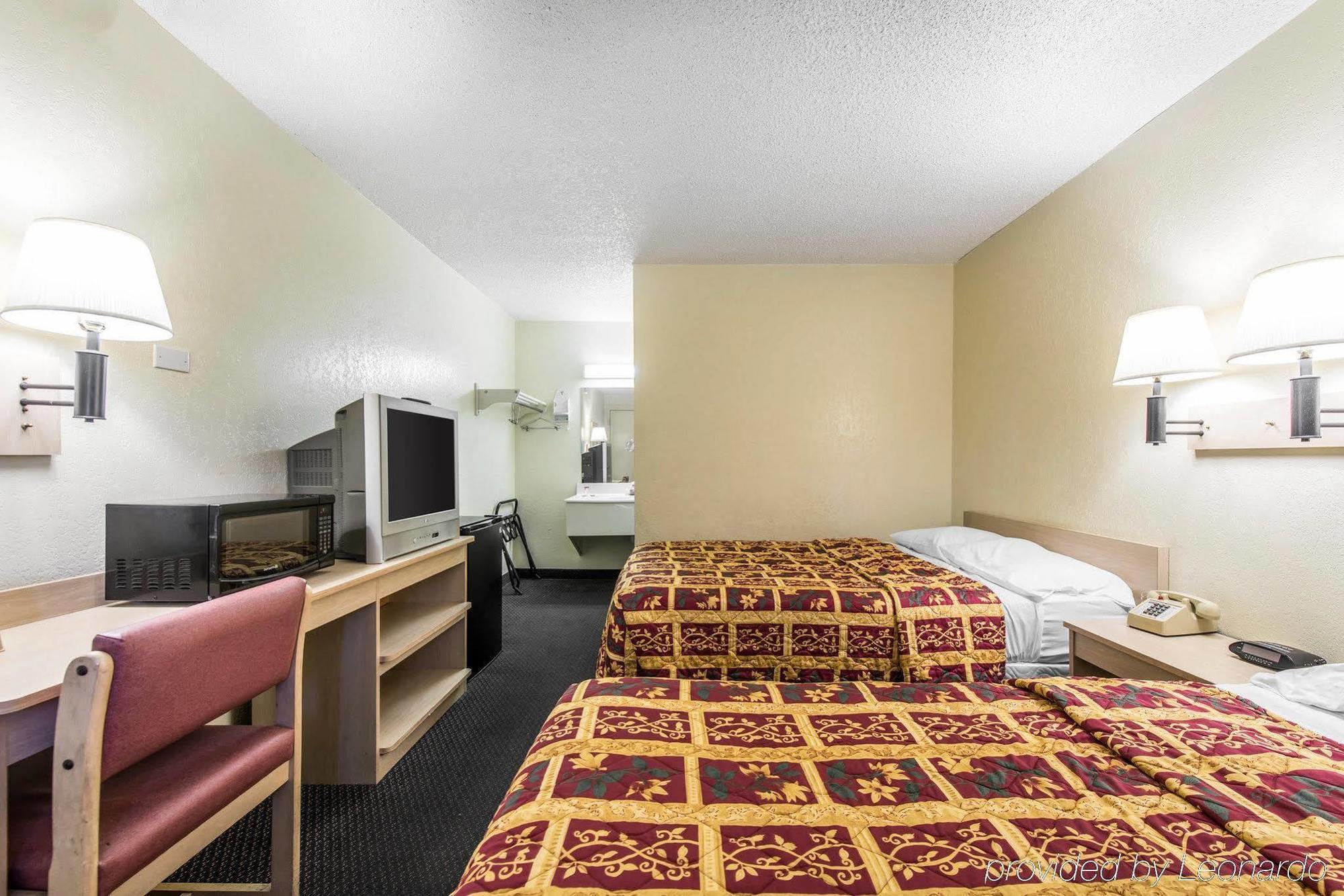 Rodeway Inn Pueblo Luaran gambar