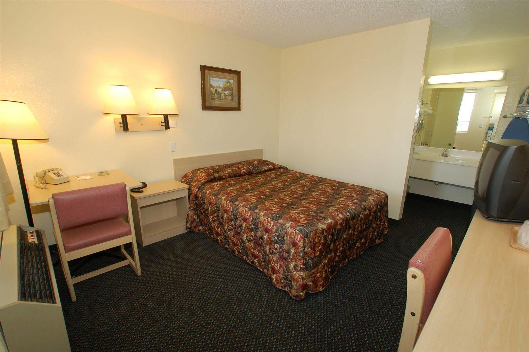 Rodeway Inn Pueblo Bilik gambar